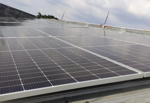 Bank HSBC Solo 9.9 kWp